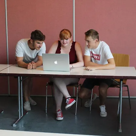Hostel Hi 2 Rives Straßburg
