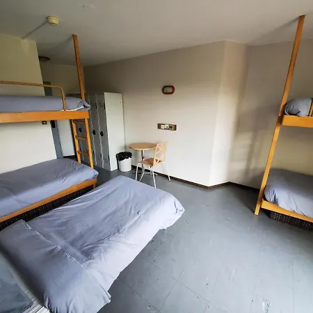 Hostel Hi 2 Rives *