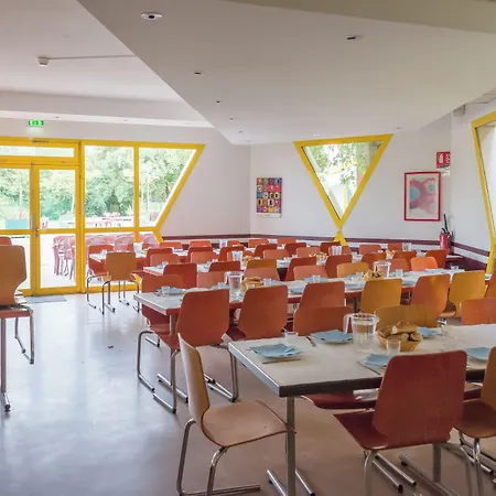 Hi 2 Rives Hostel Strasbourg