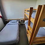 Hostel Hi 2 Rives