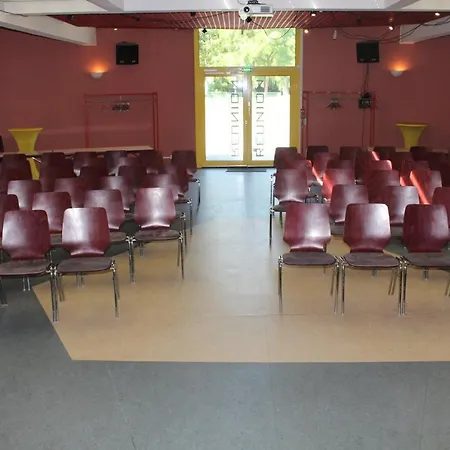 Hi 2 Rives Hostel Strasbourg