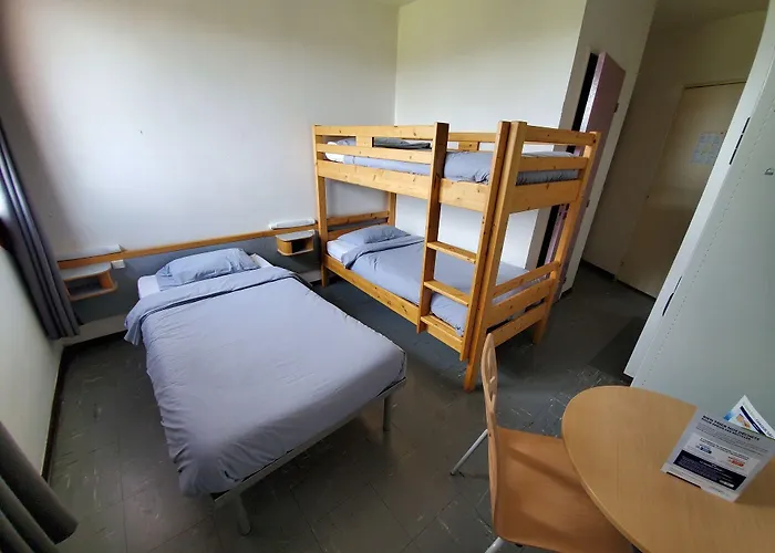 Hostel Hi 2 Rives Straatsburg